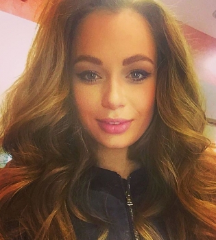 Яна Соломко поделилась новым снимком с дочерью