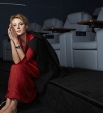 49-летняя Рената Литвинова оголила грудь в новой фотосессии