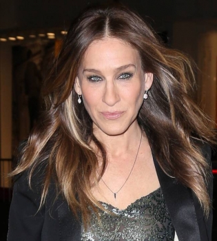 Неподражаемая Сара Джессика Паркер покоряет Нью-Йорк отменным стилем