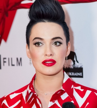 Даша Астафьева на премьере фильма Ночь святого Валентина