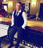 Леонид Агутин трогательно поздравил дочь с 20-летием