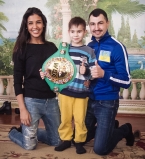 Санта Димопулос померилась силами с боксером