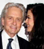 Весенние каникулы: Майкл Дуглас и Кэтрин Зета-Джонс наслаждаются отдыхом в горах