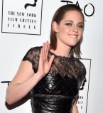 Кристен Стюарт закрутила роман с французской певицей