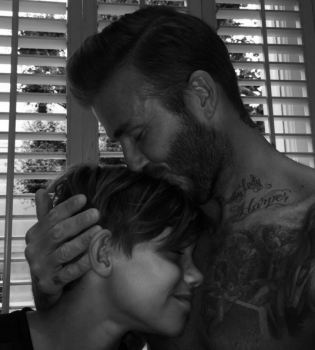 Дэвид Бекхэм: &quot;Я буквально заболеваю, когда расстаюсь с детьми&quot;