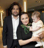 Алена Мозговая с семьей