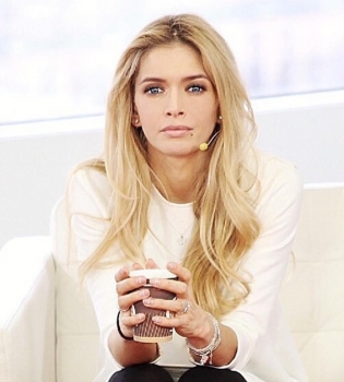 Вера Брежнева о своей внешности: &quot;Я понимала, что некрасивая&quot;