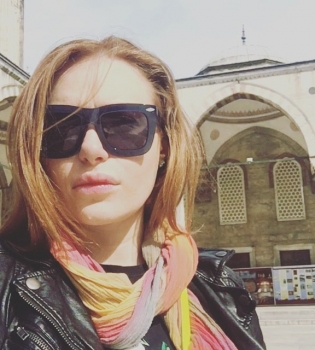 Сексуальная Слава из &quot;Неангелов&quot; показала, как выглядела в 11 классе