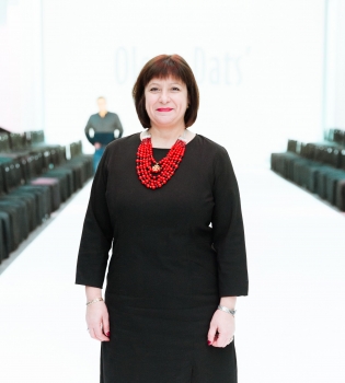 Министр финансов Наталья Яресько посетила показ Olena Dats&#039;