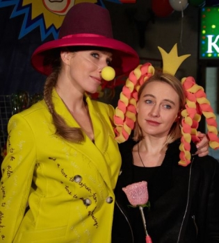 Катя Осадчая и Ева Бушмина на показе Жана Грицфельдта