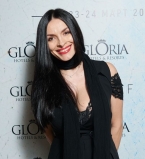 Надежда Мейхер поразила стройной фигурой через 5 месяцев после родов