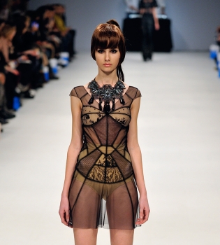 Айна Гассе представила новую коллекцию на Ukrainian Fashion Week