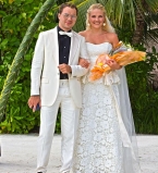 Счастливый папа Андре Тан рассказал, как назвал новорожденную дочь