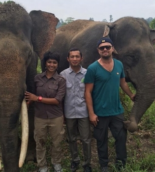 Увлекательный отдых: Леонардо ДиКаприо путешествует по Индонезии