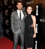 Беременная Эмили Блант откровенно рассказала о семейных отношениях