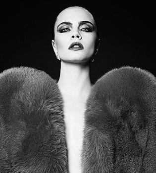 Стильно и роскошно: Кара Делевинь блистает в рекламе Saint Laurent