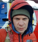 Дмитрий Комаров эвакуирован с Эвереста и находится в госпитале