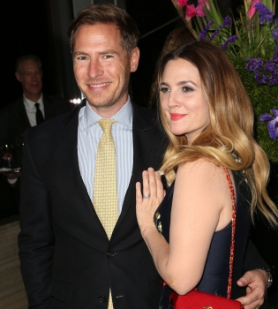 Дрю Бэрримор разводится со своим третьим мужем Уиллом Копелманом