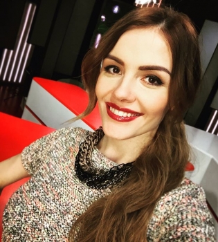 Певица Эрика разорвала отношения с Сергеем Кузиным