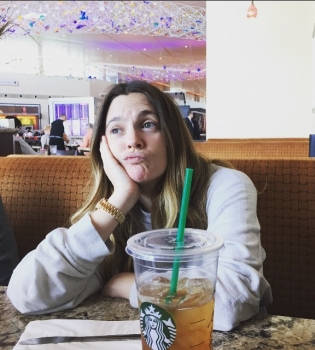 Дрю Бэрримор прокомментировала свой развод: &quot;Надо двигаться вперед&quot;