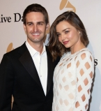 Возлюбленный Миранда Керр шокировал ее жесткиими условиями брачного контракта