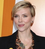 У Скарлетт Йоханссон появился робот-двойник