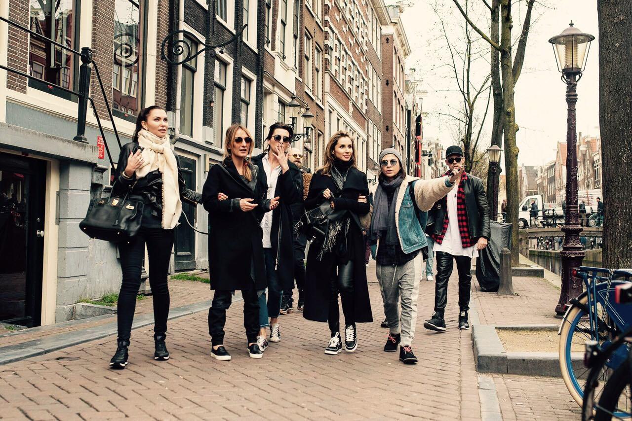 Loboda и ее продюсер закатили шумную вечеринку в Амстердаме