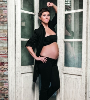 Беременная Анита Луценко: &quot;Моему любимому очень нравится моя фигура сейчас&quot;