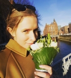 Катя Осадчая встретила весну в Одессе