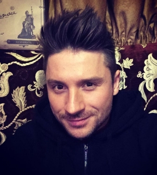 Сергей Лазарев потерял сознание во время концерта в Санкт-Петербурге