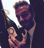 Счастливы вместе: Дэвид и Виктория Бекхэм с детьми провели выходные на винограднике