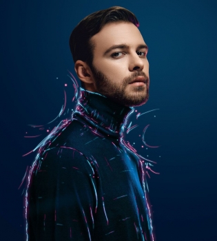 Макс Барских в новом клипе