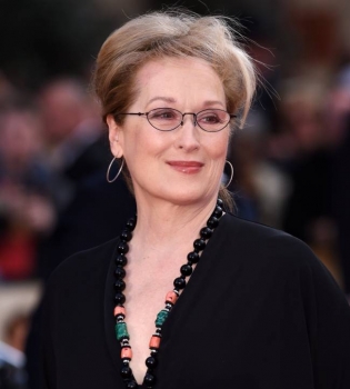 Стильная Мэрил Стрип блистает на кинопремьере в Лондоне