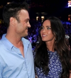 Семейная идиллия: беременная Меган Фокс и Брайан Остин Грин на прогулке