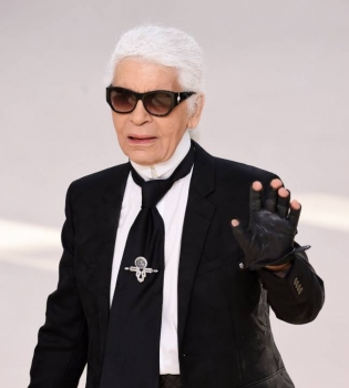 СМИ: Карл Лагерфельд уходит в отставку