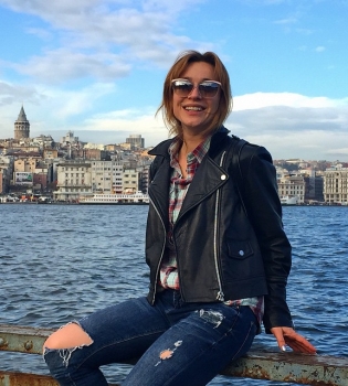 Настя Короткая показала маленькую дочь