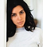 Никакого макияжа: Ким Кардашьян удивила поклонников своим внешним видом