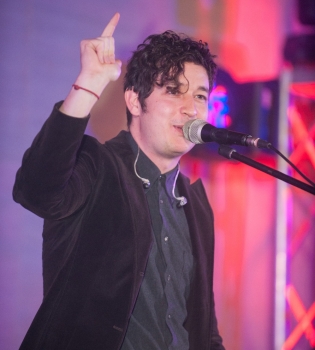 Дэвид Бекхэм и Pianoбой призвали молодежь изменять мир к лучшему