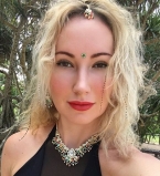 Ксения Бугримова отдохнула на своей экзотической даче