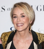 58-летняя Шэрон Стоун демонстрирует неувядающую красоту на кинопремьере