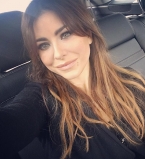 Ани Лорак проводит время вместе с семьей в Турции