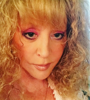 Алла Пугачева фото