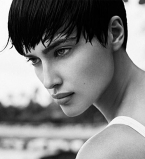 Неожиданный образ: Ирину Шейк невозможно узнать в новой фотосессии Numero