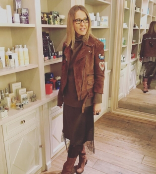 Ксения Собчак отдыхает с мужем в теплых странах