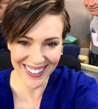 43-летняя Алисса Милано рассказала о своем фантастическом похудении после второй беременности