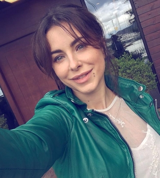 Ани Лорак показала заметно повзрослевшую дочь