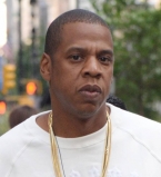 Мать внебрачного сына Джей-Зи требует признать отцовство рэпера в суде