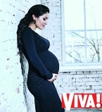 Ангелина Завальская родила дочь