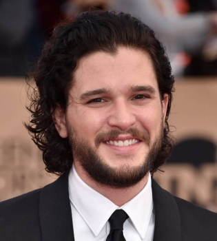 Кит Харрингтон о своих отношениях с Роуз Лесли: &quot;Влюбиться в нее было очень легко&quot;