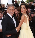 Влюбленные в Каннах: Джордж и Амаль Клуни демонстрируют нежные чувства на красной дорожке